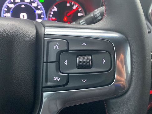 Used 2022 Chevrolet Blazer RS FWD image 21