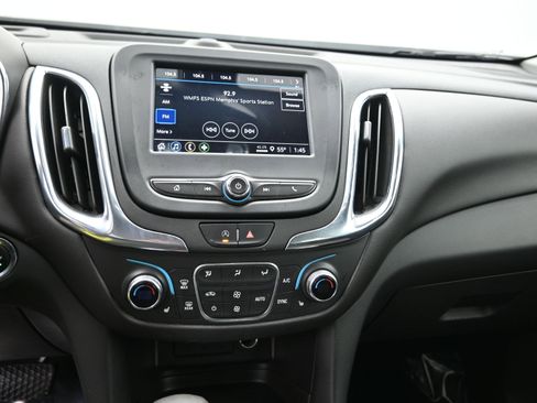 Used 2022 Chevrolet Equinox LT image 22