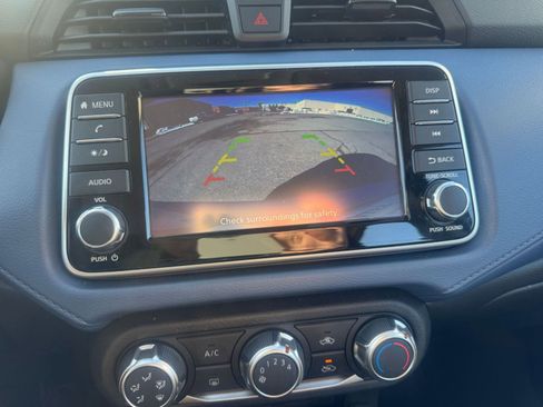 Used 2025 Nissan Versa SV image 22