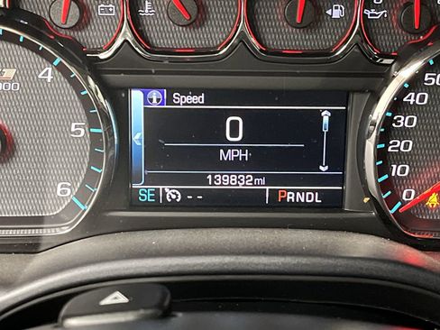 Used 2017 Chevrolet Silverado 1500 LT w/ Midnight Edition AWD/4WD image 14