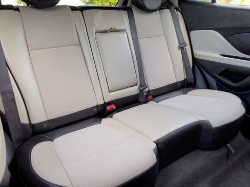 Used 2019 Buick Encore Preferred FWD image 11