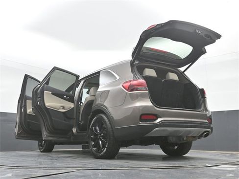 Used 2020 Kia Sorento EX image 55