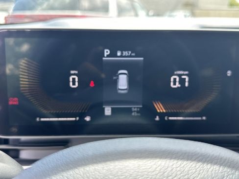 New 2026 Kia Carnival EX image 22