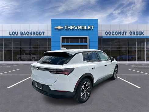 New 2026 Chevrolet Equinox EV LT image 8