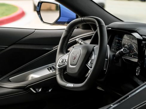 Used 2024 Chevrolet Corvette Z06 image 12