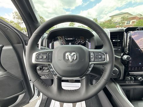 New 2026 RAM 1500 Big Horn AWD/4WD image 13