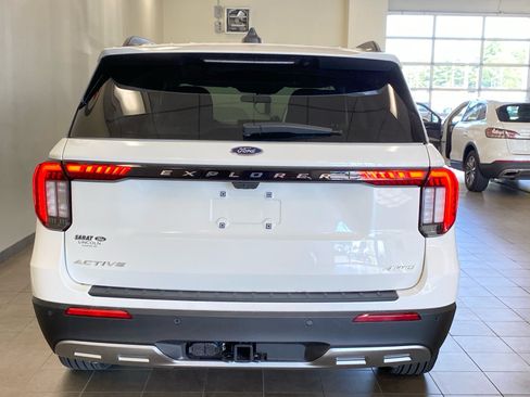 New 2026 Ford Explorer Active w/ Active Comfort Package AWD/4WD image 6