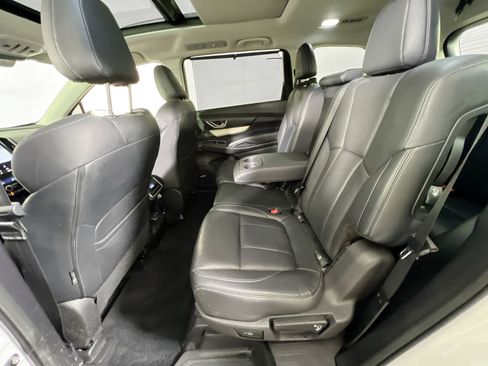 Used 2022 Subaru Ascent Limited w/ Technology Package image 25