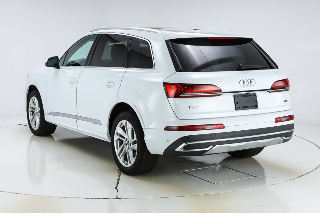 Used 2023 Audi Q7 3.0T Premium Plus AWD/4WD image 11