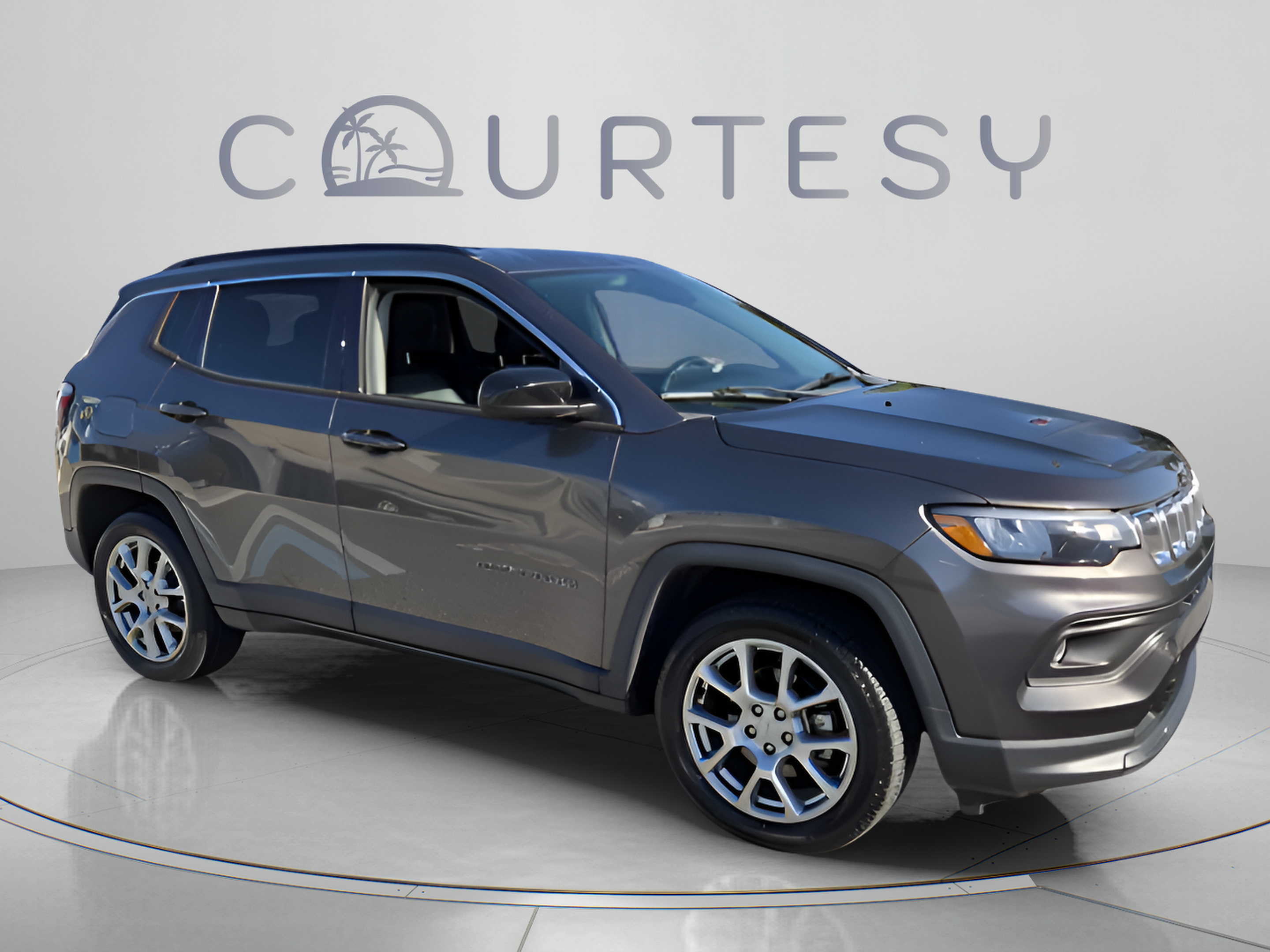 Used 2022 Jeep Compass Latitude AWD/4WD image 7
