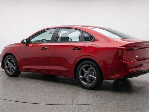 Used 2025 Kia K4 LXS FWD image 6