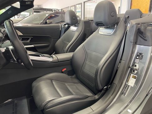 Used 2024 Mercedes-Benz SL 55 AMG 4MATIC image 37