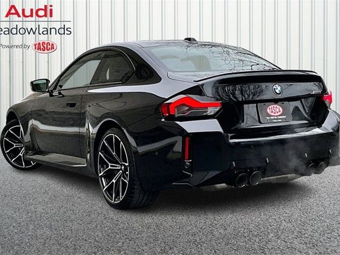 Used 2025 BMW M2 w/ Lighting Package image 4