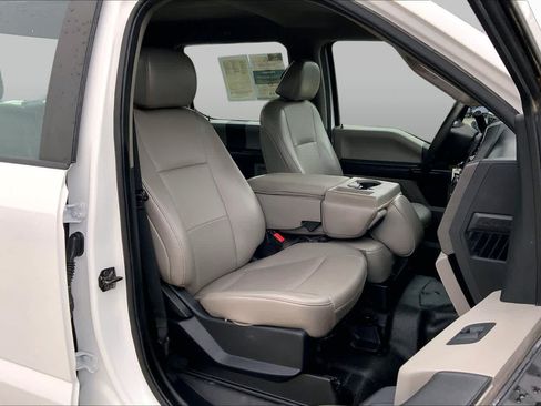 Used 2021 Ford F250 XL w/ Power Equipment Group AWD/4WD image 9
