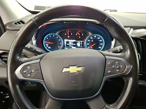 Used 2018 Chevrolet Traverse LT AWD/4WD image 8