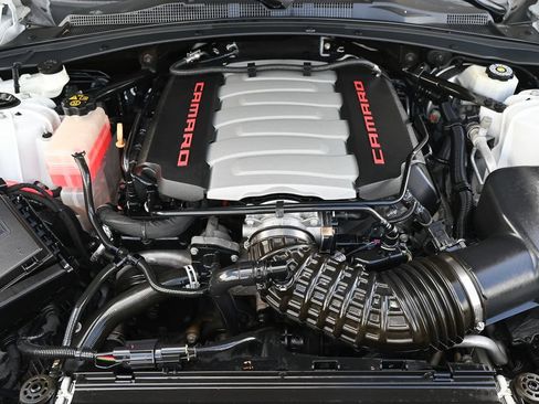 Used 2019 Chevrolet Camaro SS image 10