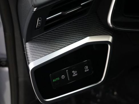 Used 2025 Audi RS 7 Performance AWD/4WD image 71