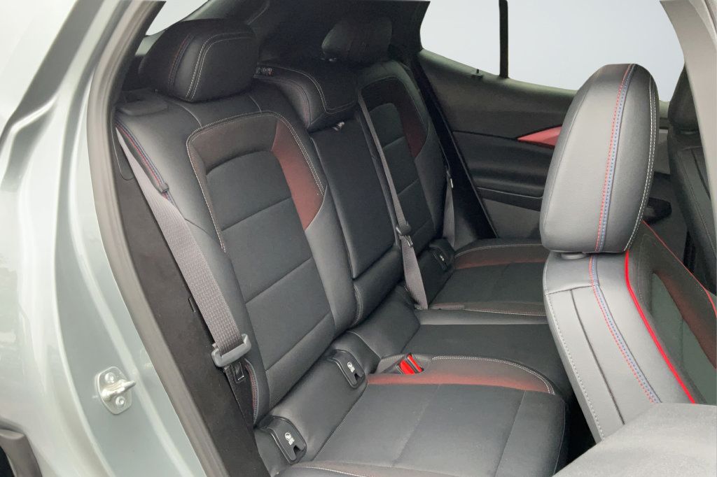 Used 2024 Chevrolet Equinox EV RS FWD image 20
