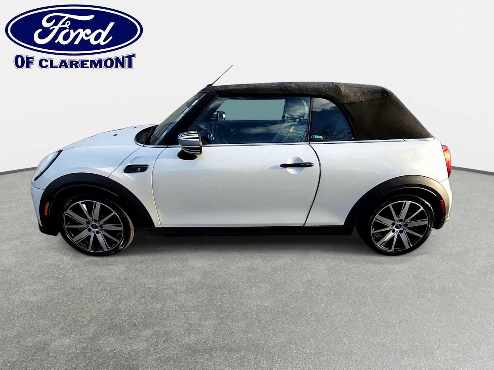 Used 2024 MINI Cooper S FWD image 5