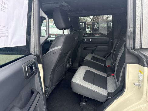 Used 2025 Ford Bronco Big Bend image 13