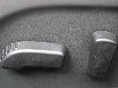 Used 2018 Nissan Altima 2.5 SL w/ 2.5 SL Technology Package image 35