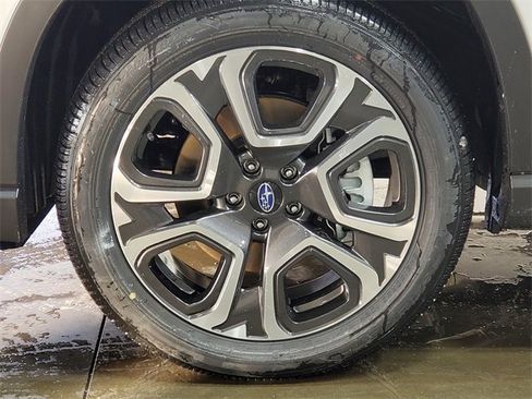 New 2026 Subaru Ascent Limited image 8