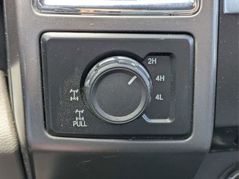 Used 2015 Ford F150 XLT w/ Equipment Group 302A Luxury AWD/4WD image 21