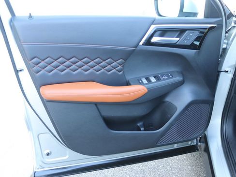 Used 2022 Mitsubishi Outlander SEL AWD/4WD image 22