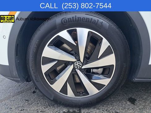 Used 2024 Volkswagen ID.4 2WD image 30