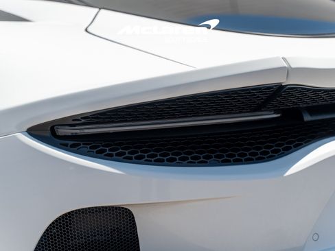 Used 2025 McLaren GTS RWD image 22
