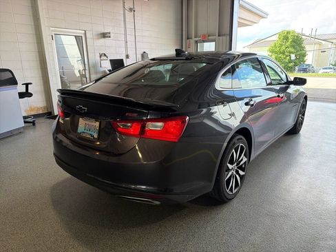 Used 2022 Chevrolet Malibu RS FWD image 3