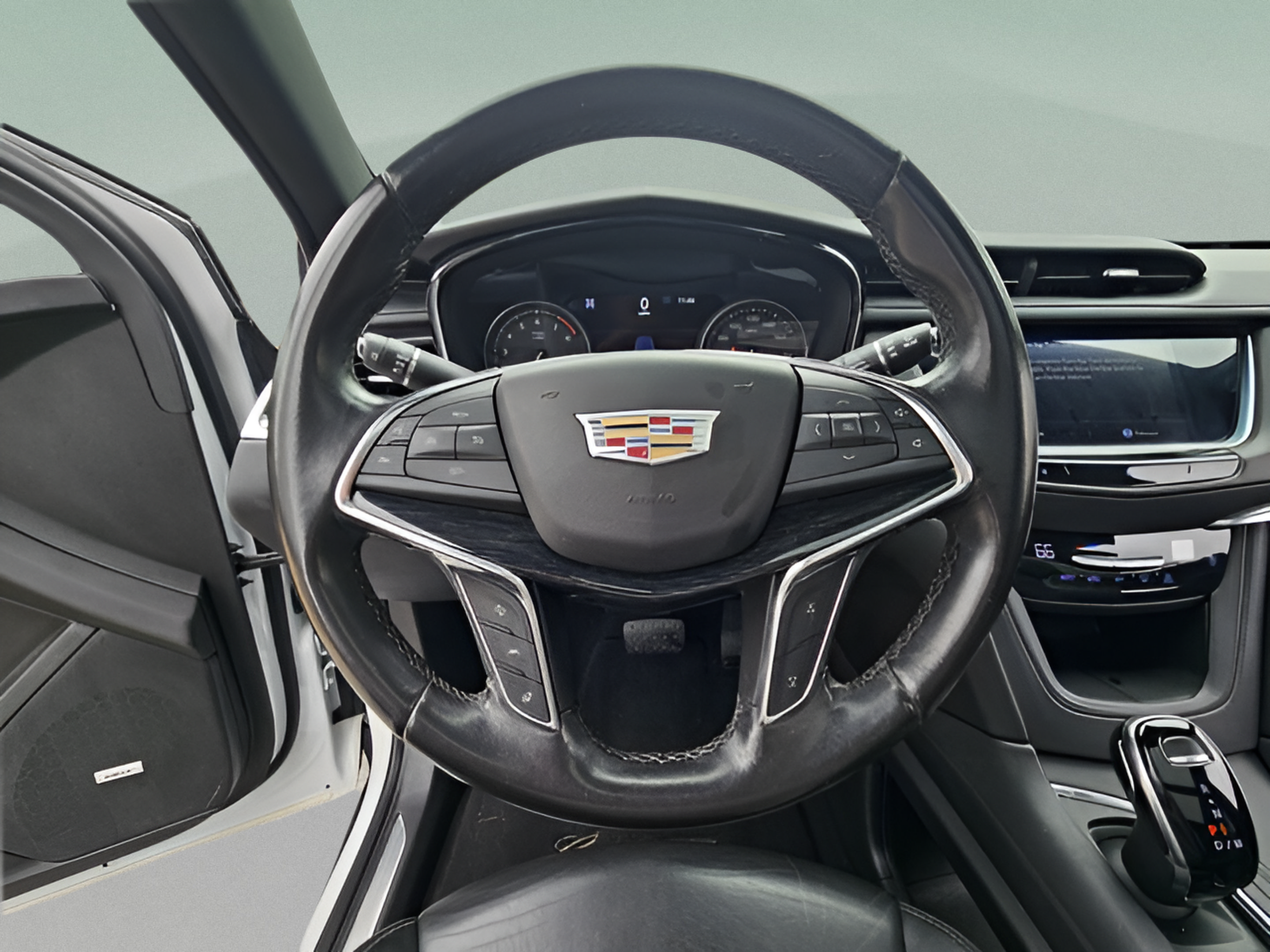 Used 2020 Cadillac XT5 Premium Luxury AWD/4WD image 20