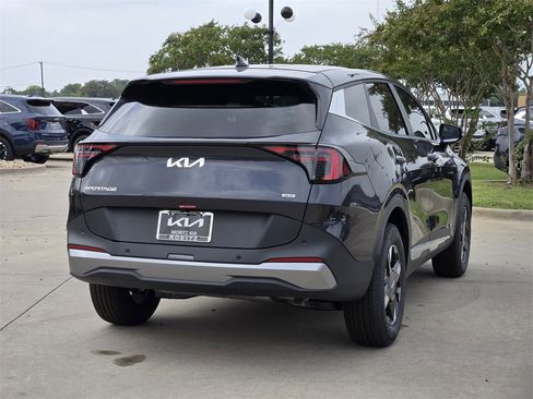New 2026 Kia Sportage LX w/ LX Convenience Package image 4