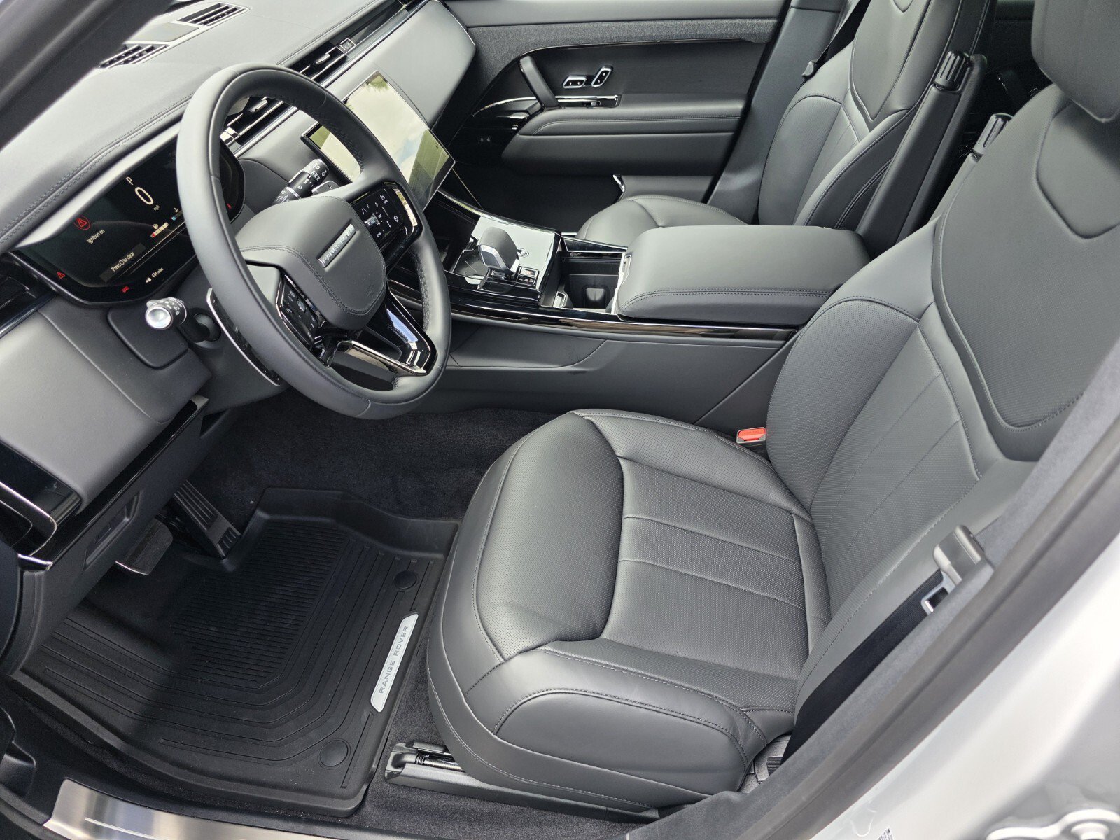 New 2026 Land Rover Range Rover Sport Dynamic SE AWD/4WD image 10
