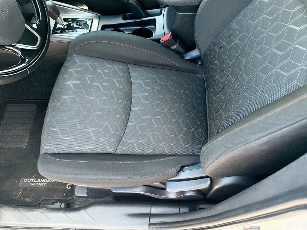 Used 2022 Mitsubishi Outlander Sport FWD image 20