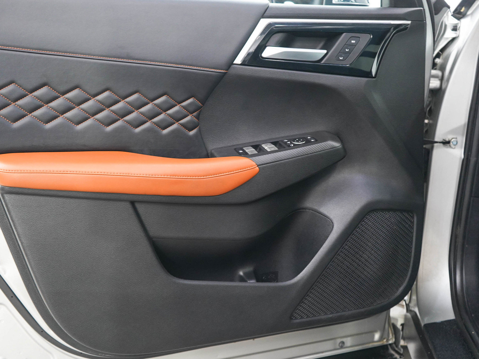 Used 2022 Mitsubishi Outlander SEL AWD/4WD image 19