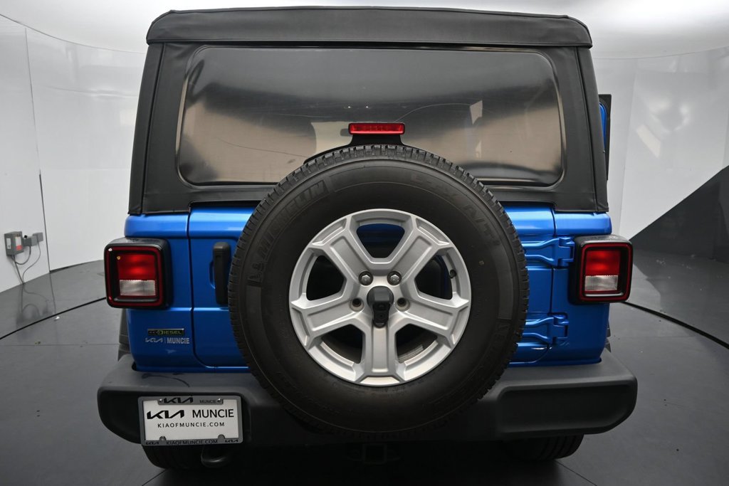 Used 2022 Jeep Wrangler Unlimited Sport AWD/4WD image 9