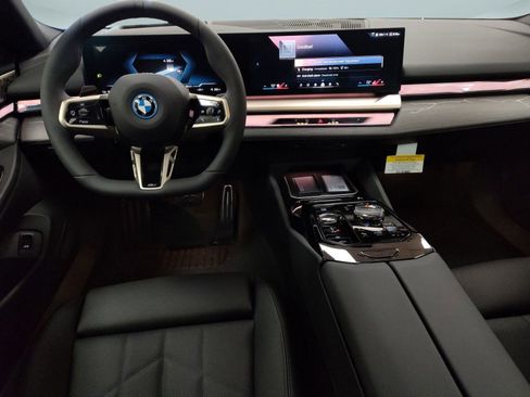 New 2026 BMW i5 eDrive40 w/ M Sport Package image 27