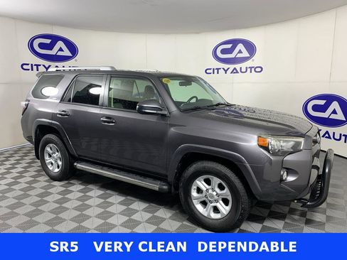 Used 2014 Toyota 4Runner SR5 RWD image 1