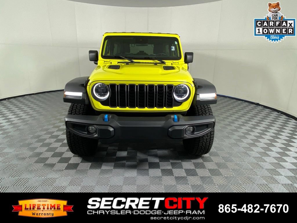 Used 2024 Jeep Wrangler Unlimited Rubicon 4xe AWD/4WD image 2