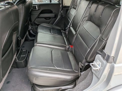 Used 2023 Jeep Wrangler Unlimited Sahara w/ Cold Weather Group image 23