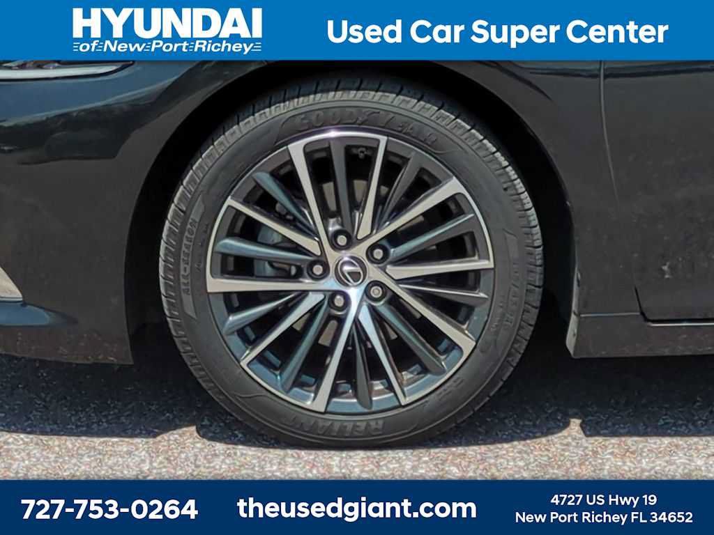 Used 2022 Lexus ES 350 w/ Premium Package FWD image 10