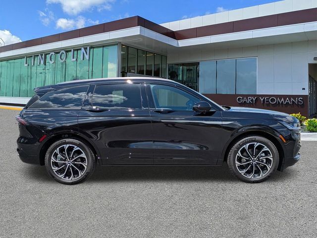 New 2026 Lincoln Nautilus Reserve AWD/4WD image 3