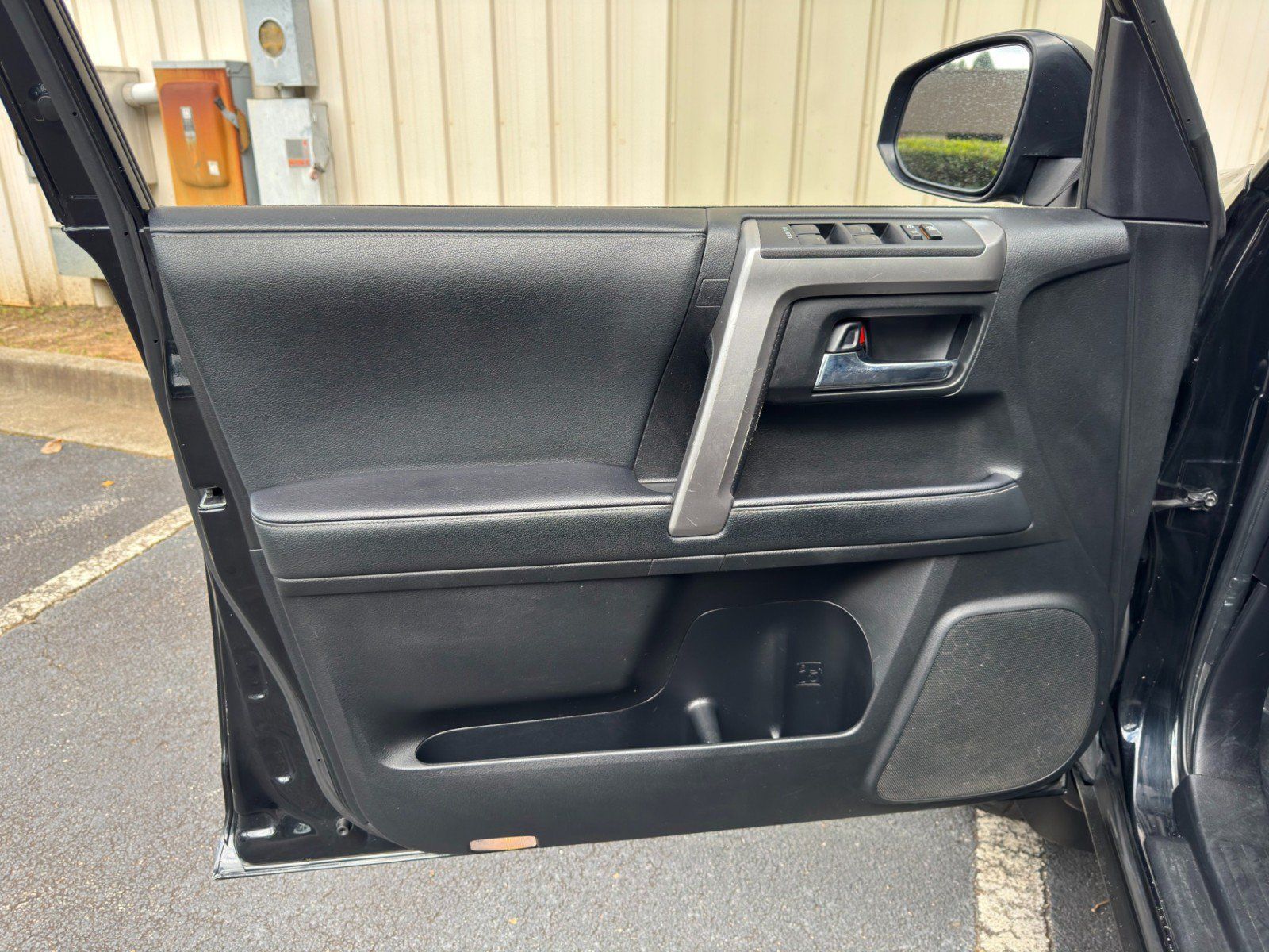Used 2021 Toyota 4Runner SR5 RWD image 33