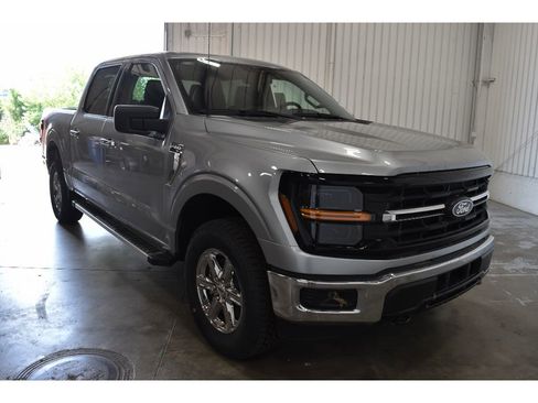 New 2025 Ford F150 XLT w/ Equipment Group 301A Standard image 2