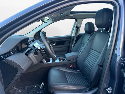Certified 2025 Land Rover Discovery Sport S image 9