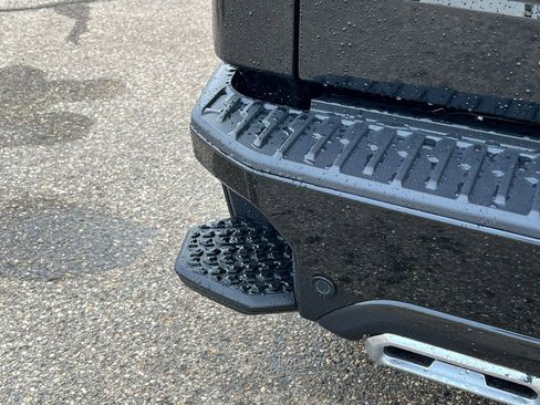 New 2026 GMC Sierra 1500 Denali AWD/4WD image 9