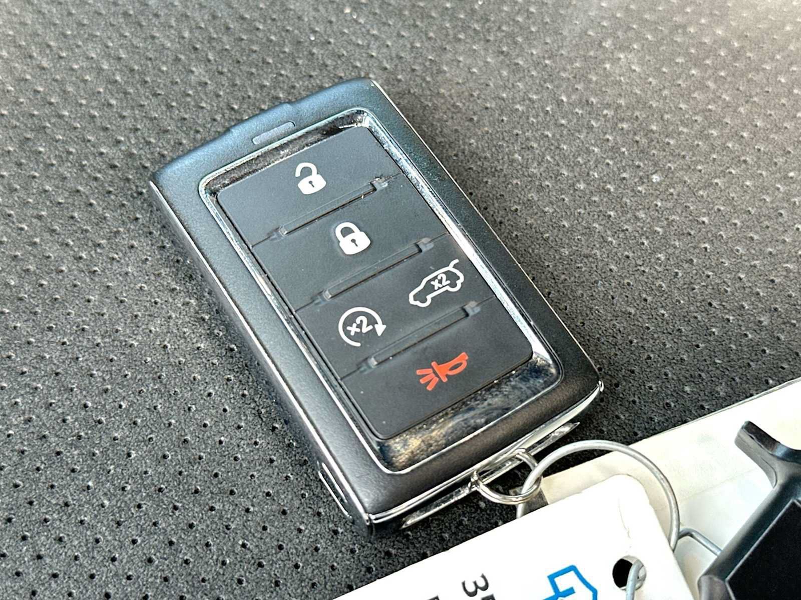 Used 2023 Jeep Grand Cherokee L Laredo AWD/4WD image 29