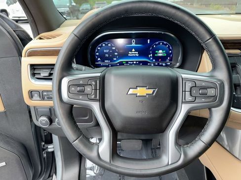 Used 2024 Chevrolet Tahoe Premier RWD image 16