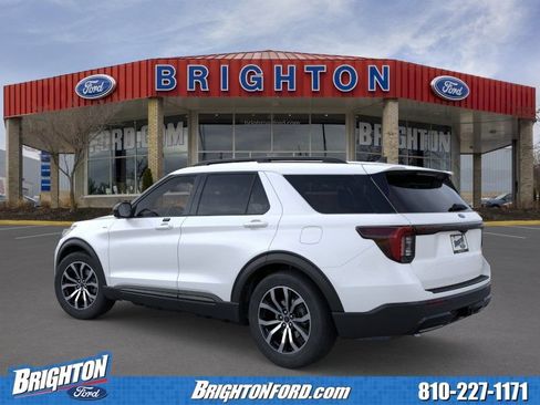Used 2026 Ford Explorer ST-Line AWD/4WD image 6